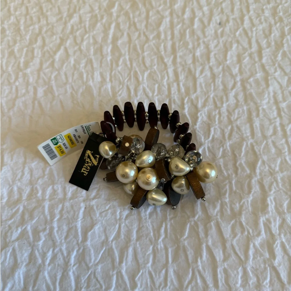 Statement Pearl & Wood Beaded Stretch Bracelet – New with Tags - Picture 5 of 9